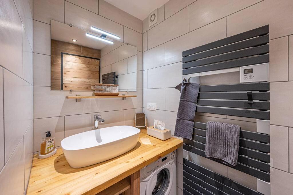Le Tronador - 2 Pieces Au Pied Des Pistes Apartman Orcières Kültér fotó